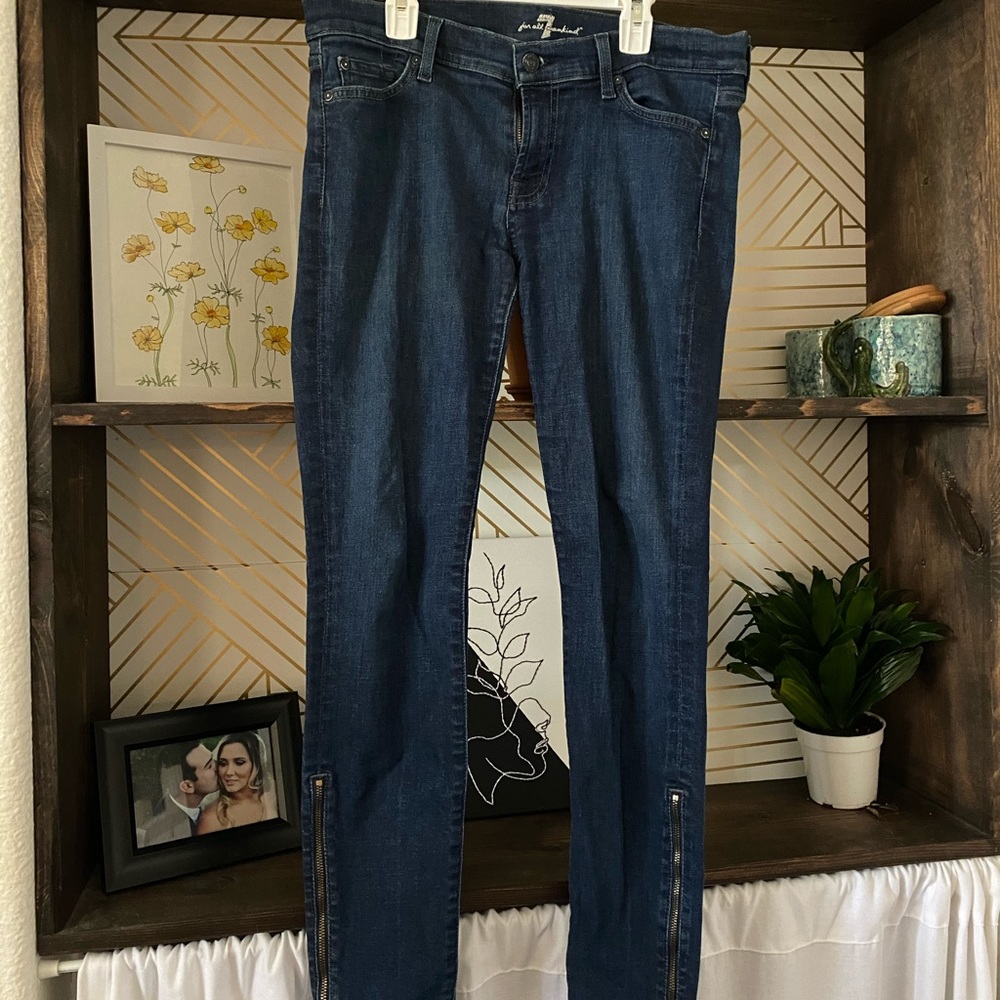 Super skinny zipper leg jeans!